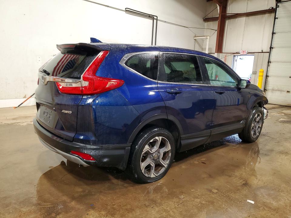 Продажа на аукционе авто 2018 Honda Cr-v, vin: 7FARW2H82JE032001, номер лота: 79258855