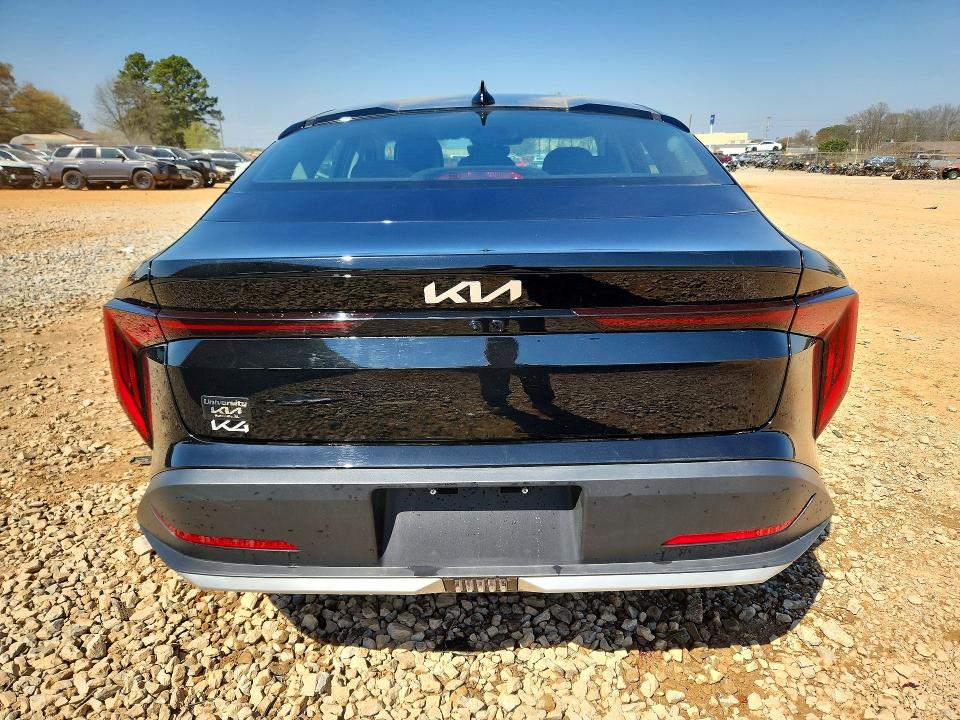2025 Kia K4 მანქანა იყიდება აუქციონზე, vin: 3KPFT4DE2SE188268, აუქციონის ნომერი: 46836536
