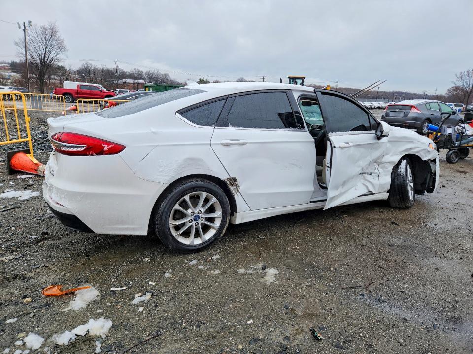 Продажа на аукционе авто 2019 Ford Fusion, vin: 3FA6P0LU4KR263430, номер лота: 45785076