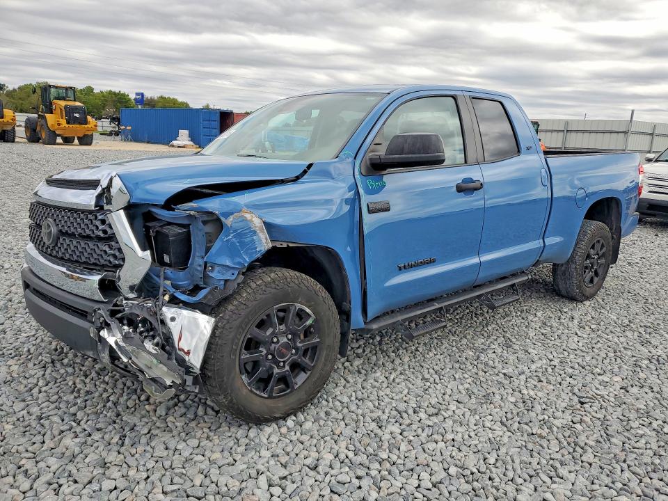46062816 :رقم المزاد ، 5TFRY5F16MX284874 vin ، 2021 Toyota Tundra مزاد بيع