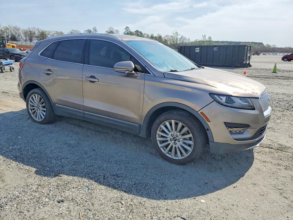 2019 Lincoln Mkc მანქანა იყიდება აუქციონზე, vin: 5LMCJ1C93KUL17267, აუქციონის ნომერი: 47125556