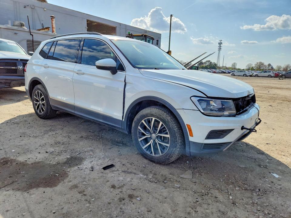 Aukcja sprzedaży 2018 Volkswagen Tiguan, vin: 3VV3B7AX1JM221120, numer aukcji: 47300256