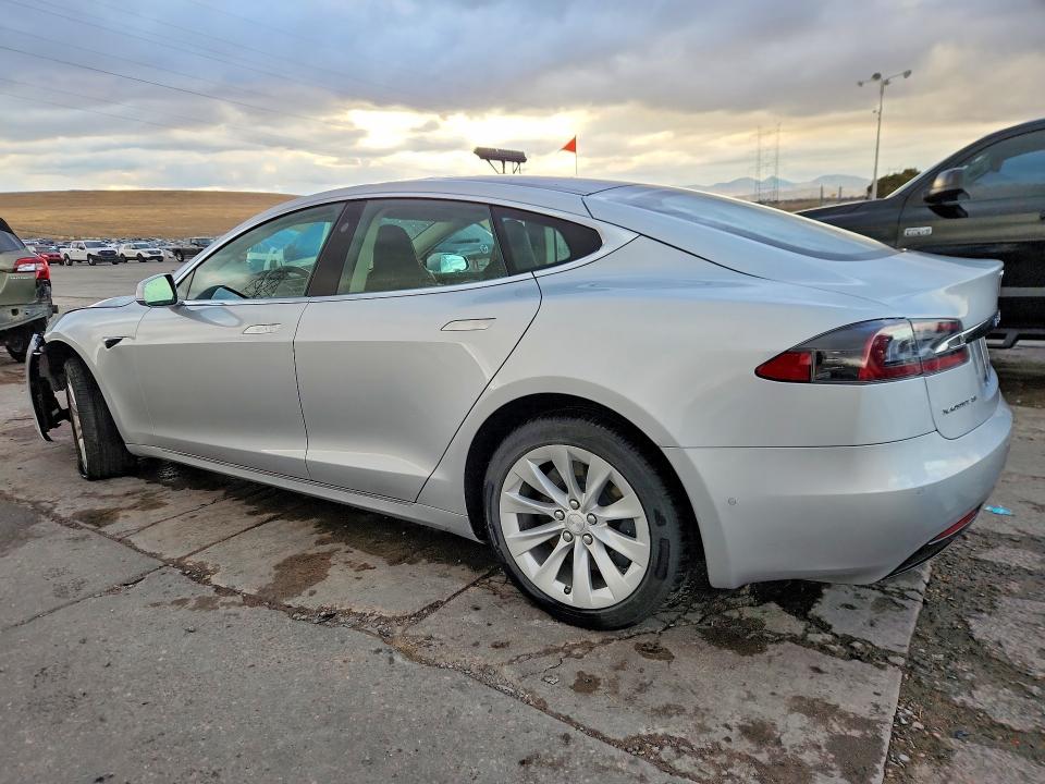 Aukcja sprzedaży 2017 Tesla Model S, vin: 5YJSA1E21HF225000, numer aukcji: 79026865