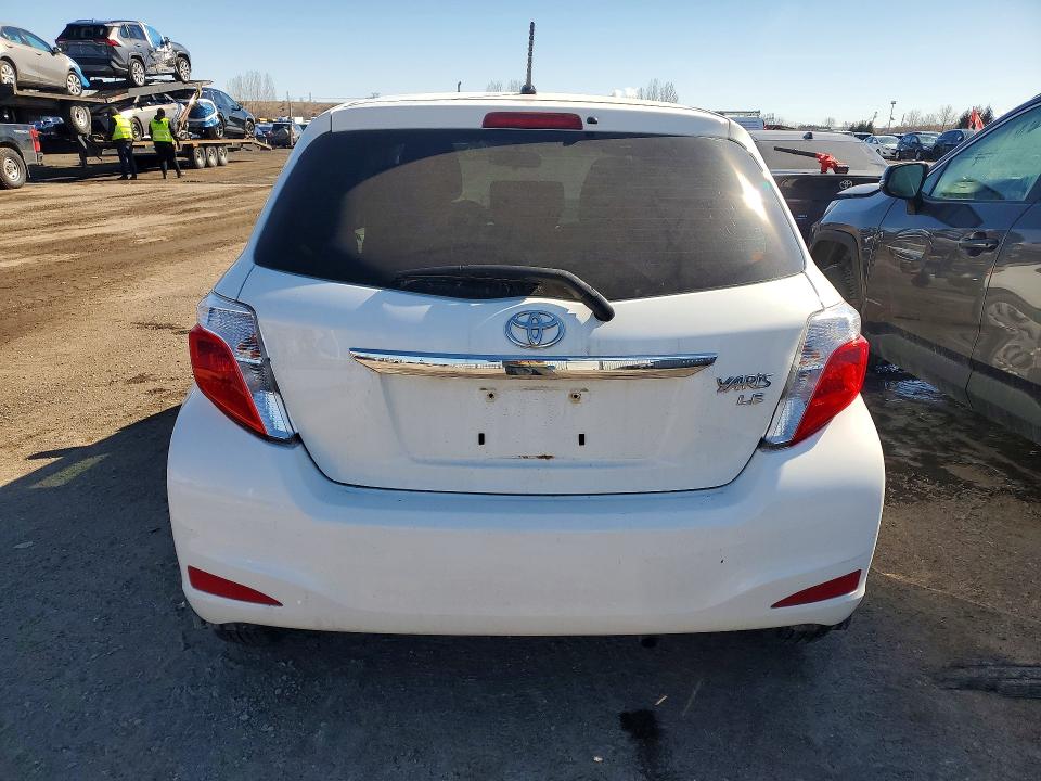 2013 Toyota Yaris მანქანა იყიდება აუქციონზე, vin: JTDKTUD36DD563712, აუქციონის ნომერი: 79983385