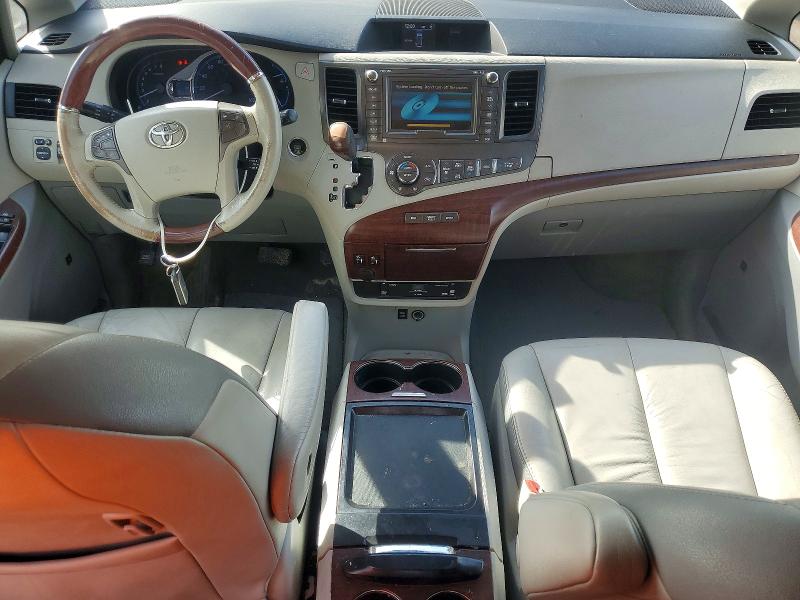78261615 :رقم المزاد ، 5TDDK3DC6BS023610 vin ، 2011 Toyota Sienna مزاد بيع