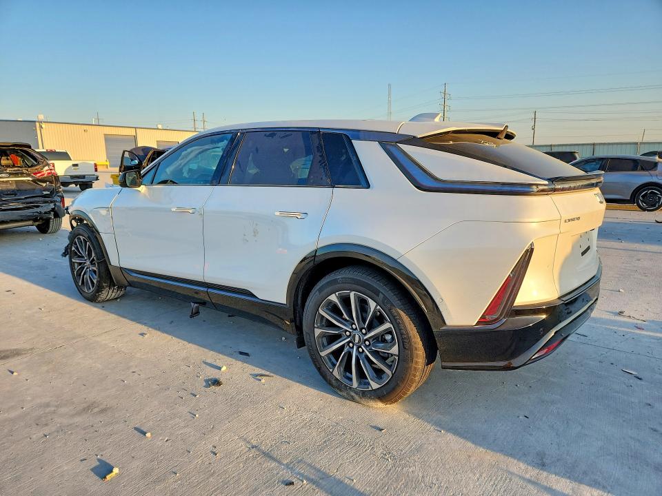 Продаж на аукціоні авто 2024 Cadillac Lyriq, vin: 1GYKPVRK6RZ124492, номер лоту: 47877266