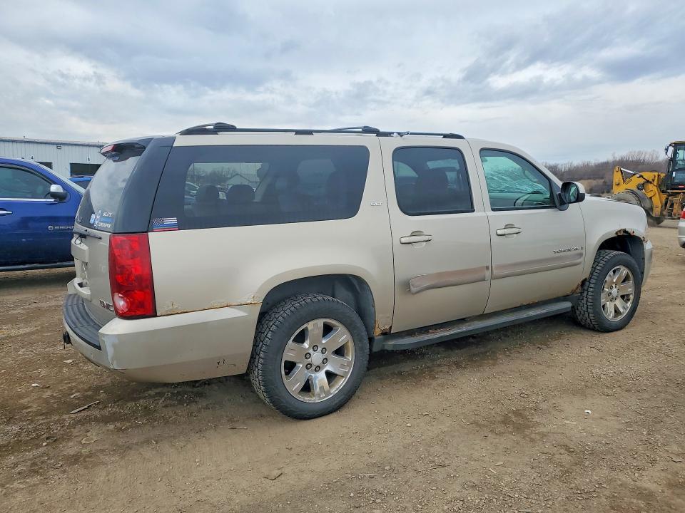47118906 :رقم المزاد ، 1GKFK16357J206435 vin ، 2007 Gmc Yukon Xl مزاد بيع