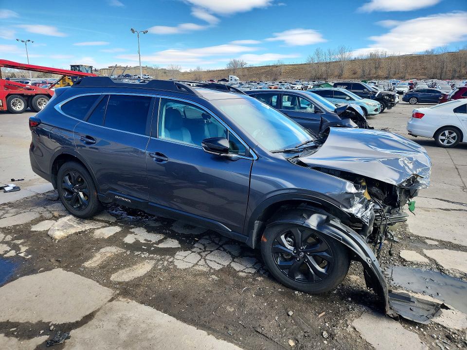 46521386 :رقم المزاد ، 4S4BTGLD1M3165160 vin ، 2021 Subaru Outback مزاد بيع