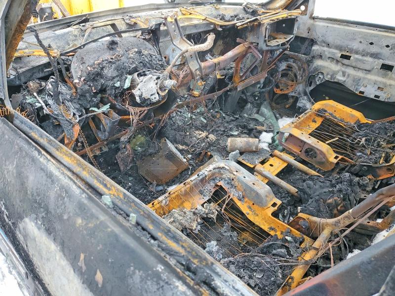 79266665 :رقم المزاد ، 1GTHK24U45E137538 vin ، 2005 Gmc Sierra مزاد بيع