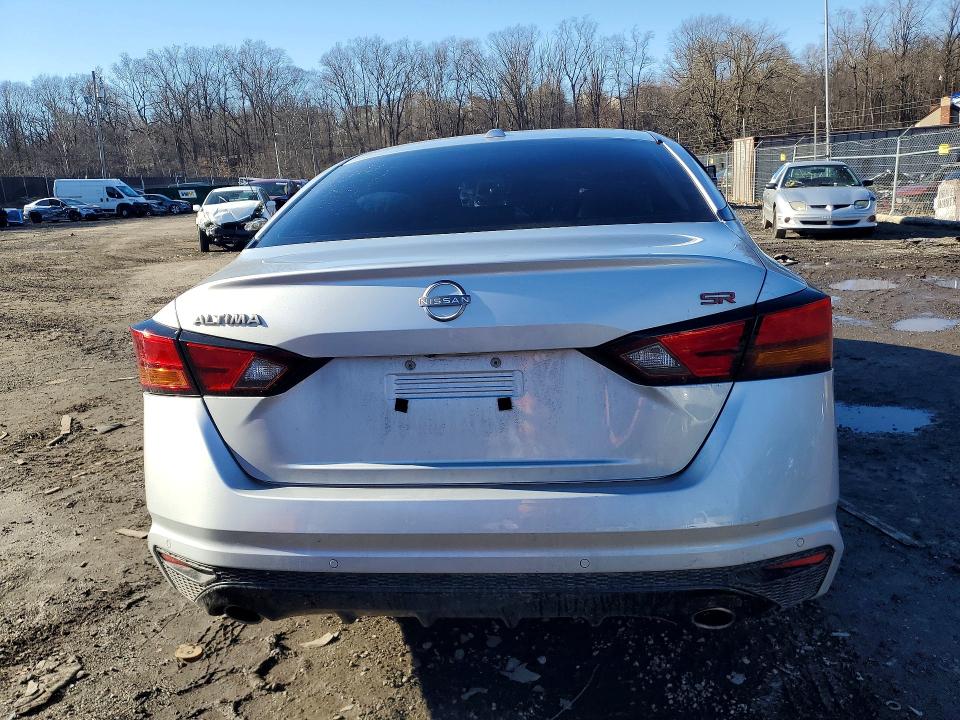 79930715 :رقم المزاد ، 1N4BL4CV2PN398202 vin ، 2023 Nissan Altima مزاد بيع
