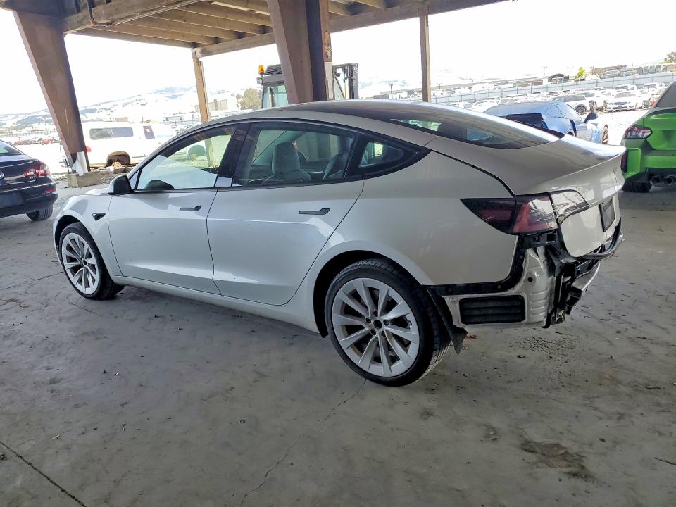 2022 Tesla Model 3 მანქანა იყიდება აუქციონზე, vin: 5YJ3E1EB0NF361235, აუქციონის ნომერი: 46952856