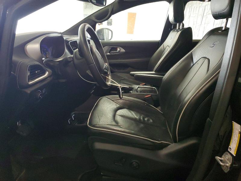 46350646 :رقم المزاد ، 2C4RC1GG2JR333492 vin ، 2018 Chrysler Pacifica مزاد بيع