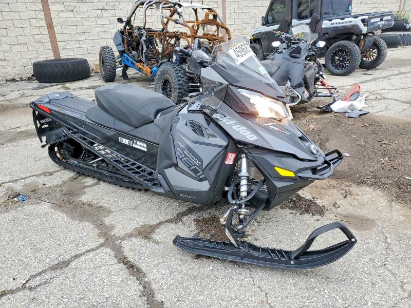 45968776 :رقم المزاد ، 2BPSUGHB3HV000143 vin ، 2017 Ski Doo Renegade Enduro 800r مزاد بيع