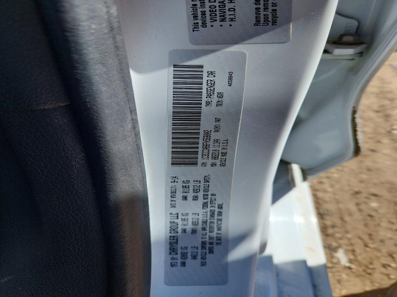 41605396 :رقم المزاد ، 1C3CCCAB6FN568002 vin ، 2015 Chrysler 200 مزاد بيع