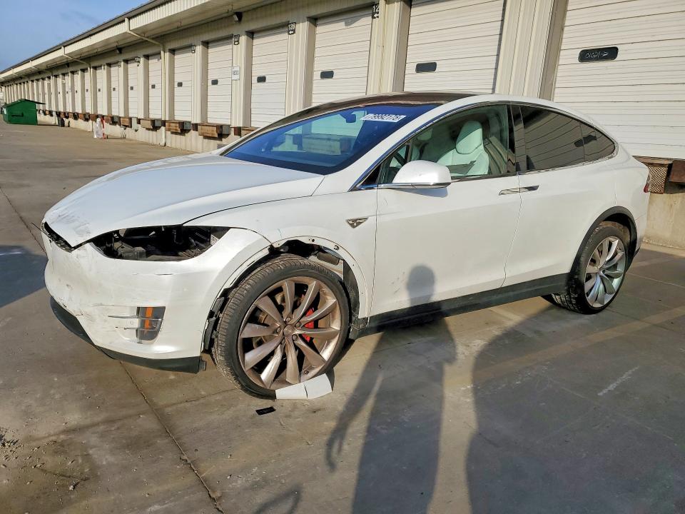 Aukcja sprzedaży 2016 Tesla Model X, vin: 5YJXCAE44GF001042, numer aukcji: 79992175