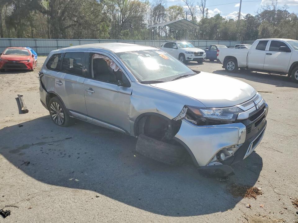 Продаж на аукціоні авто 2020 Mitsubishi Outlander, vin: JA4AD3A32LZ025074, номер лоту: 41637056