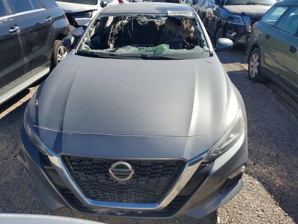 79790985 :رقم المزاد ، 1N4BL4DV1NN413641 vin ، 2022 Nissan Altima Sr مزاد بيع