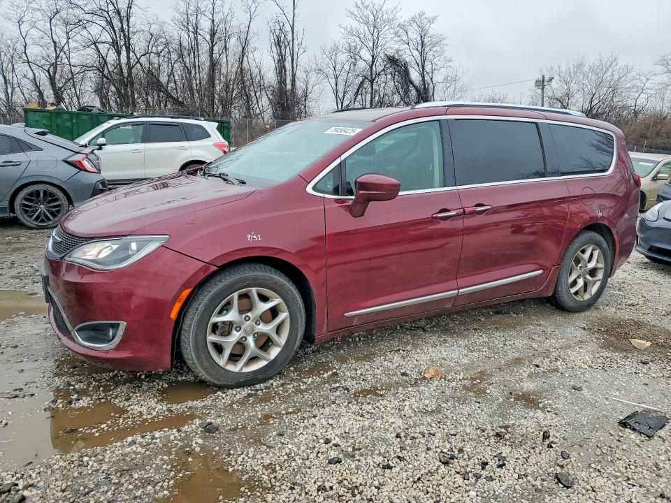 79458425 :رقم المزاد ، 2C4RC1BG4KR525747 vin ، 2019 Chrysler Pacifica مزاد بيع