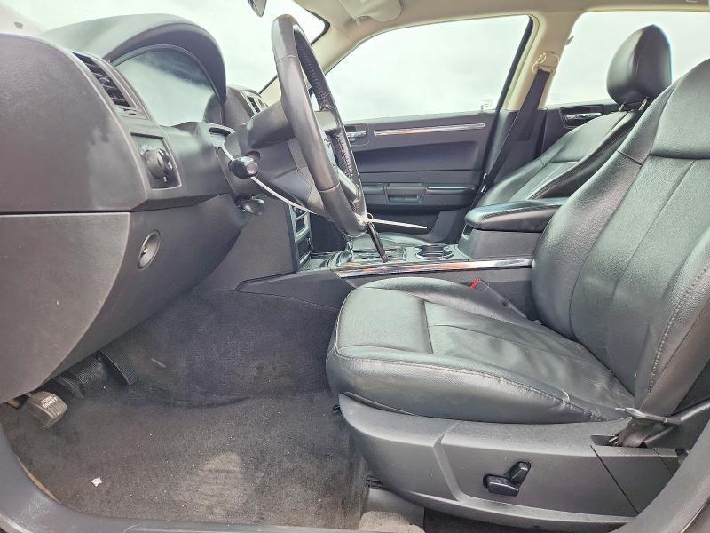 46279086 :رقم المزاد ، 2C3CA5CV9AH262938 vin ، 2010 Chrysler 300 مزاد بيع