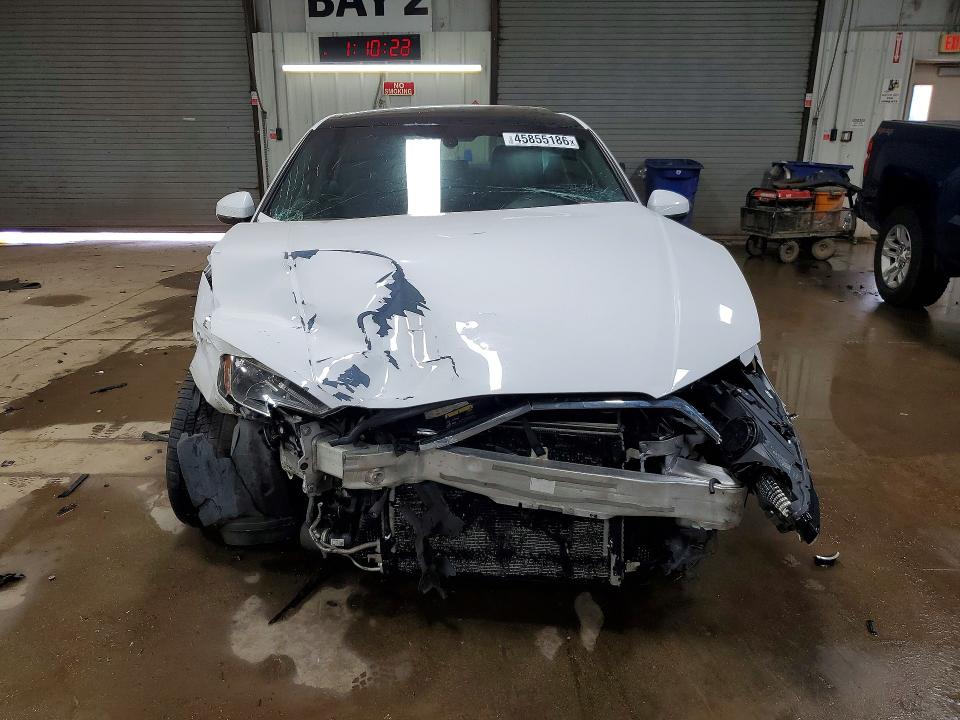 Продаж на аукціоні авто 2018 Audi A3, vin: WAUAUHFF5J1072288, номер лоту: 45855186