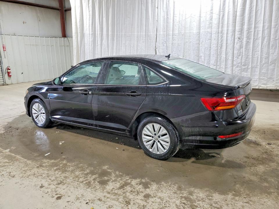 47244696 :رقم المزاد ، 3VWN57BU2KM111839 vin ، 2019 Volkswagen Jetta مزاد بيع