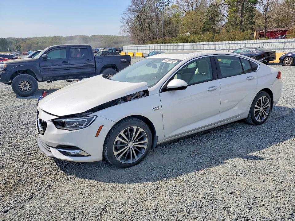 Auction sale of the 2018 Buick Regal, vin: W04GP6SX5J1158962, lot number: 47559776