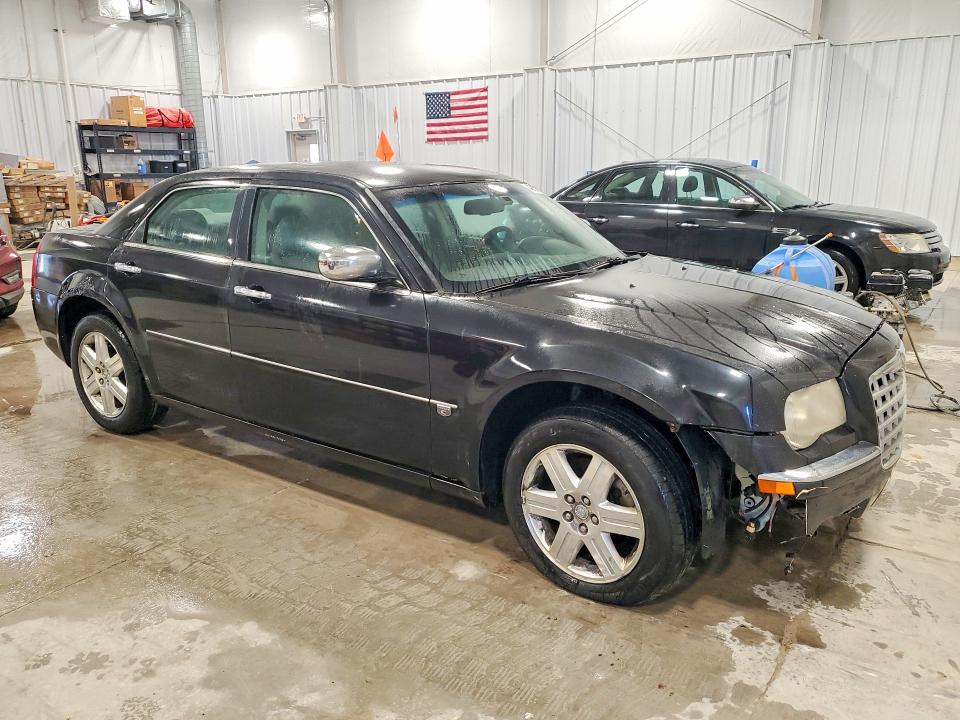 2006 Chrysler 300c მანქანა იყიდება აუქციონზე, vin: 2C3KK63H76H277079, აუქციონის ნომერი: 46858536