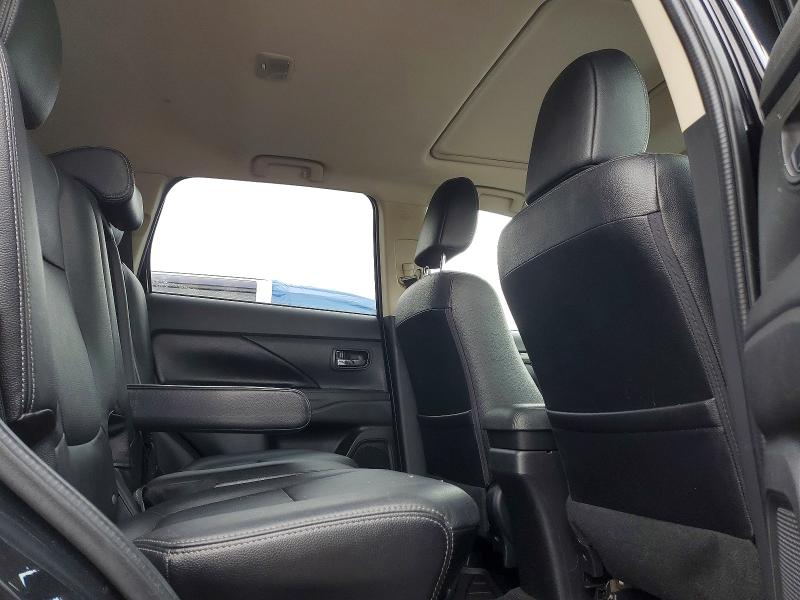46277456 :رقم المزاد ، JA4AZ2A38GZ611229 vin ، 2016 Mitsubishi Outlander مزاد بيع