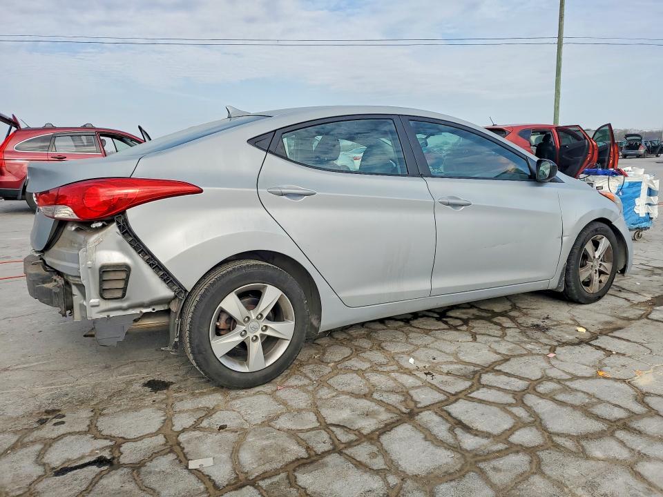 47161796 :رقم المزاد ، 5NPDH4AE7DH172935 vin ، 2013 Hyundai Elantra مزاد بيع