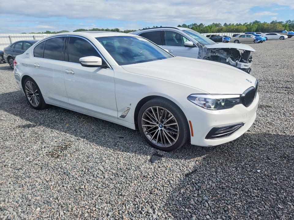 47005316 :رقم المزاد ، WBAJA9C53JB252292 vin ، 2018 Bmw 530e مزاد بيع