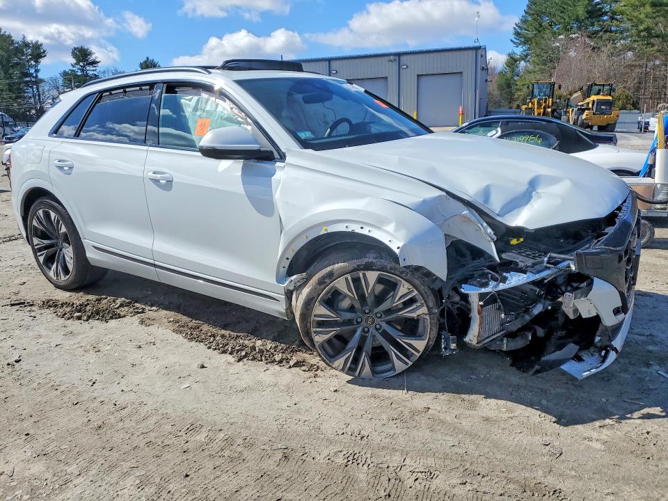 Продажа на аукционе авто 2024 Audi Q8, vin: WA1EVBF19RD004616, номер лота: 47016306