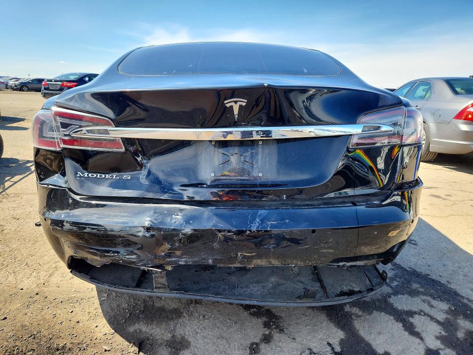 Продаж на аукціоні авто 2017 Tesla Model S, vin: 5YJSA1E2XHF190831, номер лоту: 45878686