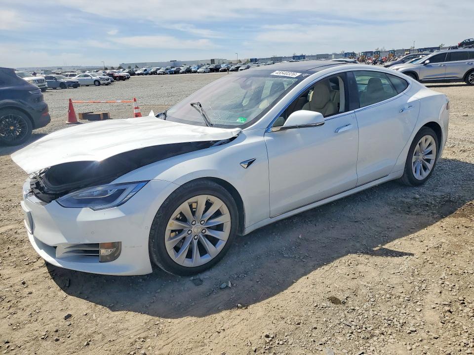 Aukcja sprzedaży 2017 Tesla Model S, vin: 5YJSA1E22HF199068, numer aukcji: 45540326