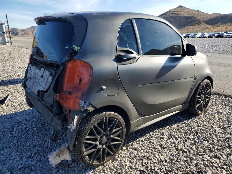 Aukcja sprzedaży 2017 Smart Fortwo, vin: WMEFJ9BA8HK214558, numer aukcji: 45477486