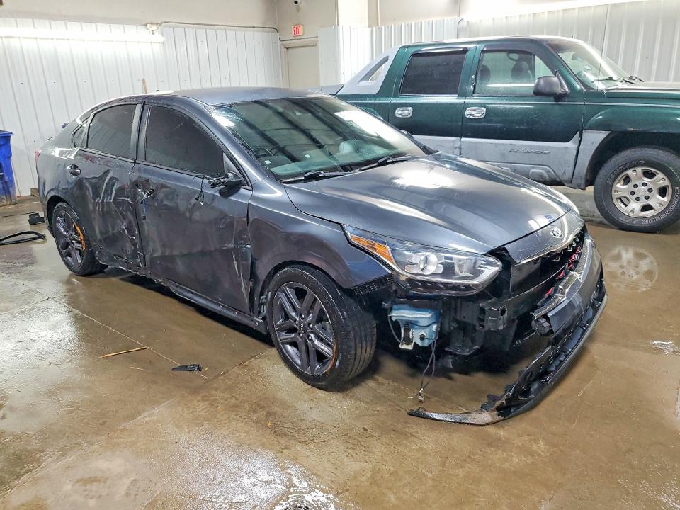 2021 Kia Forte მანქანა იყიდება აუქციონზე, vin: 3KPF34ADXME315962, აუქციონის ნომერი: 46013186