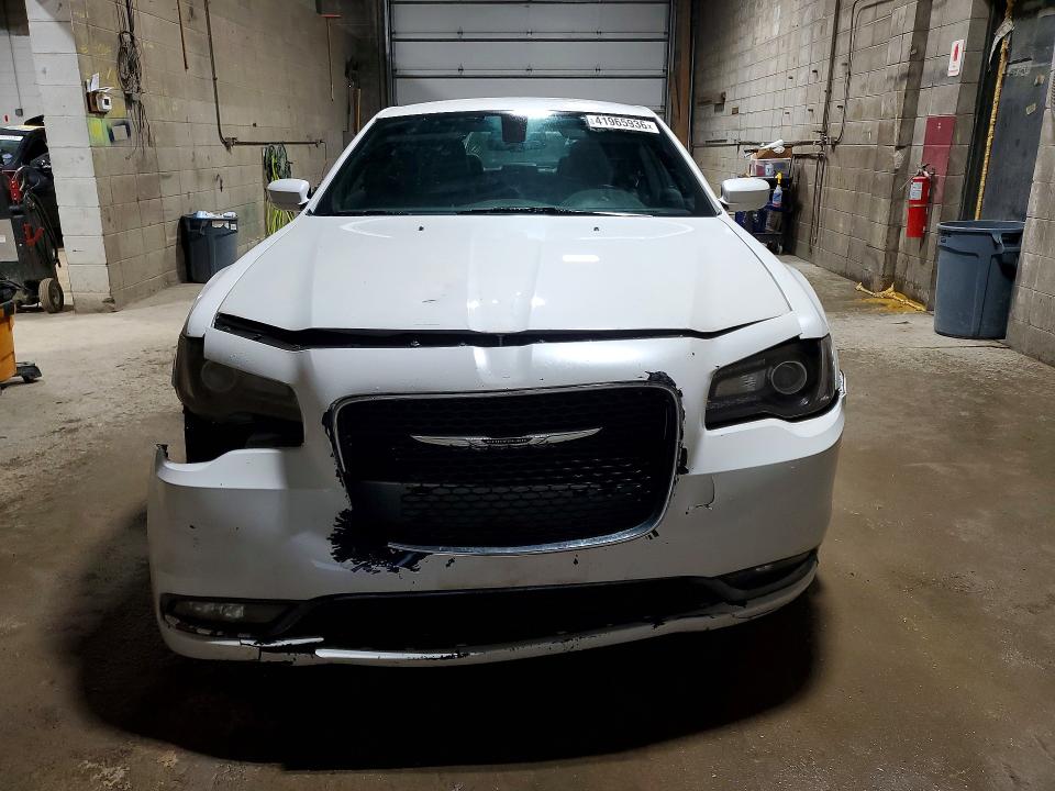 2015 Chrysler 300 მანქანა იყიდება აუქციონზე, vin: 2C3CCAGG6FH868378, აუქციონის ნომერი: 41965936