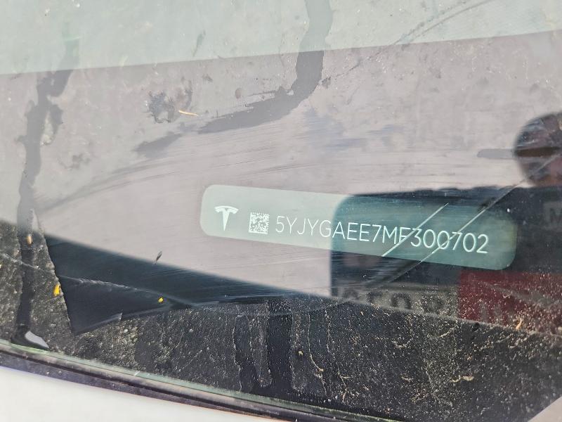 2021 Tesla Model Y მანქანა იყიდება აუქციონზე, vin: 5YJYGAEE7MF300702, აუქციონის ნომერი: 48174136