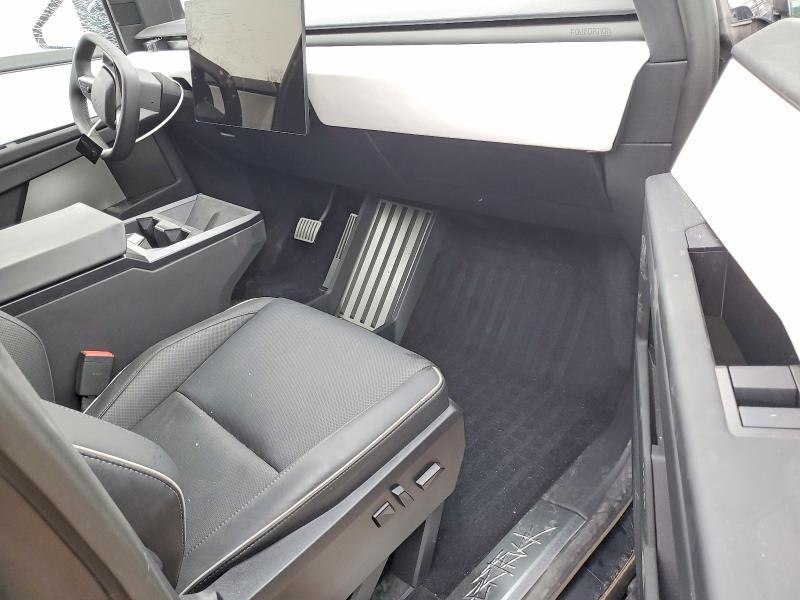 2024 Tesla Cybertruck მანქანა იყიდება აუქციონზე, vin: 7G2CEHED1RA038421, აუქციონის ნომერი: 79982715