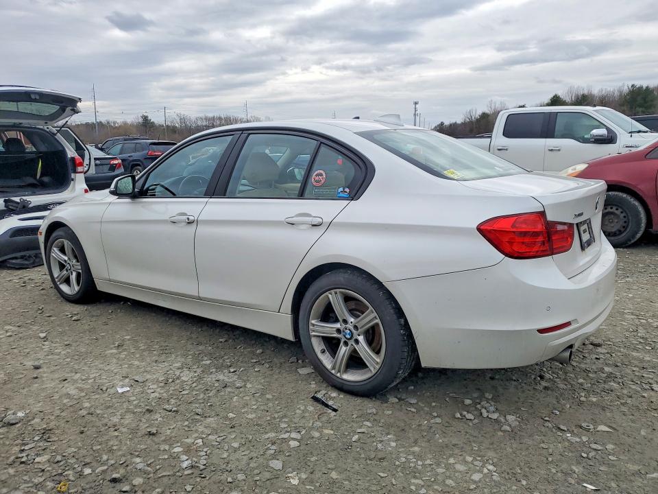 2014 Bmw 328 მანქანა იყიდება აუქციონზე, vin: WBA3D5C53EKX97424, აუქციონის ნომერი: 46749256