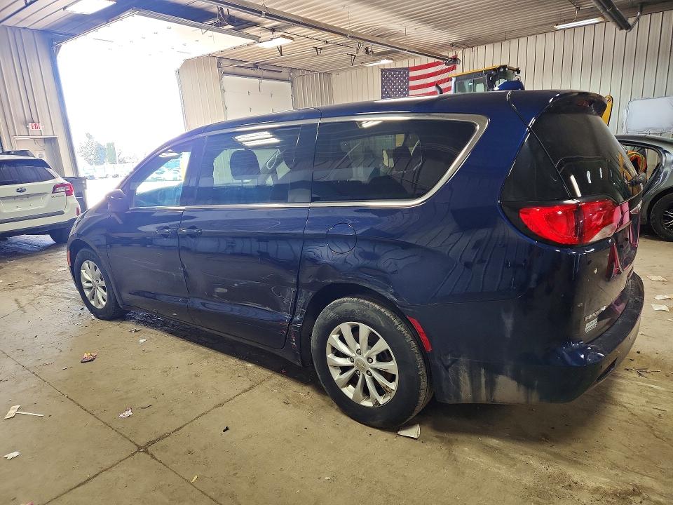 Продаж на аукціоні авто 2017 Chrysler Pacifica, vin: 2C4RC1DG7HR812683, номер лоту: 45502036