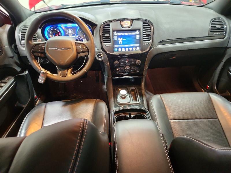 60601175 :رقم المزاد ، 2C3CCAGG5HH584579 vin ، 2017 Chrysler 300 مزاد بيع