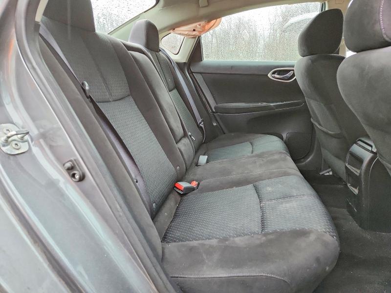 2015 Nissan Sentra მანქანა იყიდება აუქციონზე, vin: 3N1AB7AP8FY318081, აუქციონის ნომერი: 45479346