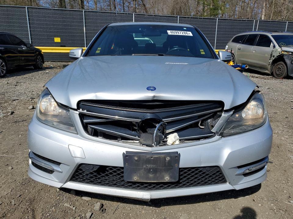 Продажа на аукционе авто 2014 Mercedes-benz C, vin: WDDGF8AB8ER324849, номер лота: 46997286
