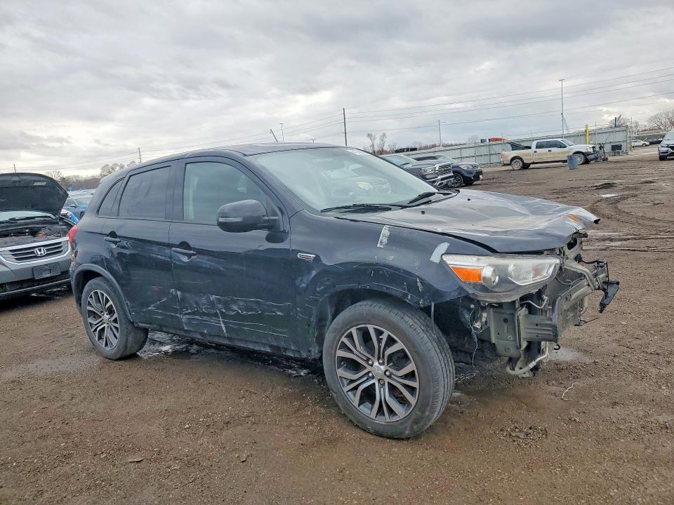 Продаж на аукціоні авто 2018 Mitsubishi Outlander Sport, vin: JA4AR3AU4JZ030011, номер лоту: 41745996
