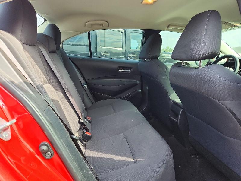41805926 :رقم المزاد ، 5YFEPMAE6MP185170 vin ، 2021 Toyota Corolla مزاد بيع
