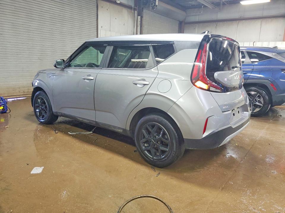 2024 Kia Soul მანქანა იყიდება აუქციონზე, vin: KNDJ23AU0R7903058, აუქციონის ნომერი: 47581096
