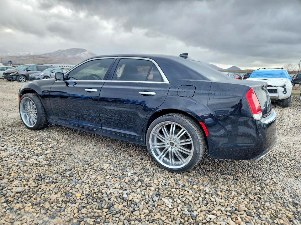 Продажа на аукционе авто 2016 Chrysler 300c, vin: 2C3CCAKGXGH235682, номер лота: 78310915