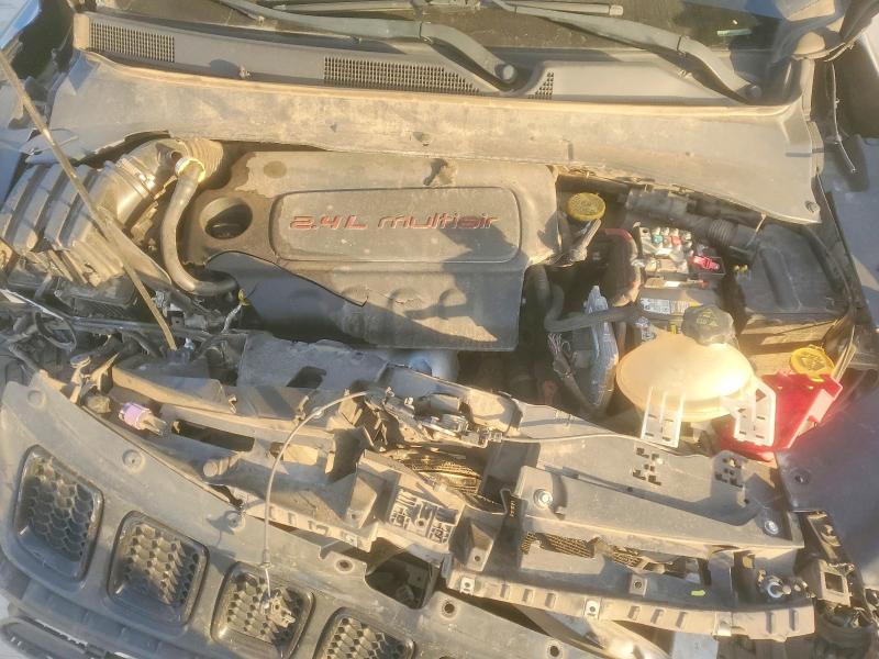 46529026 :رقم المزاد ، 3C4NJCBB6KT613037 vin ، 2019 Jeep Compass مزاد بيع