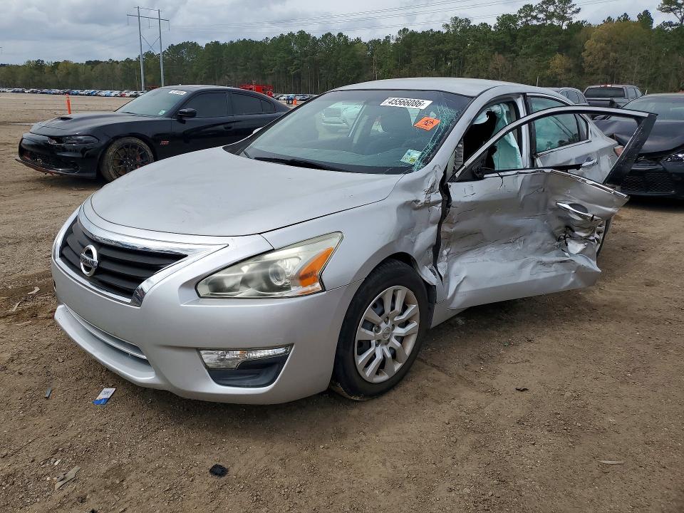 Aukcja sprzedaży 2015 Nissan Altima, vin: 1N4AL3AP3FN888592, numer aukcji: 45566086