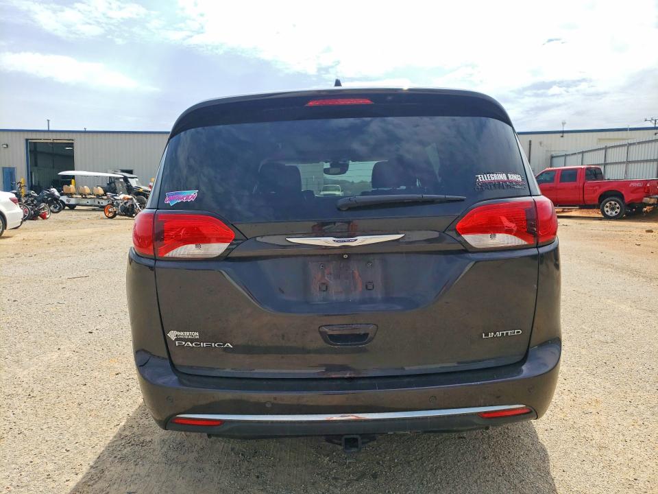 47242756 :رقم المزاد ، 2C4RC1GG8KR523282 vin ، 2019 Chrysler Pacifica مزاد بيع